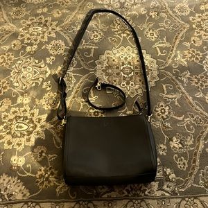 Lo & Sons Pearl Purse in Saffiano Leather